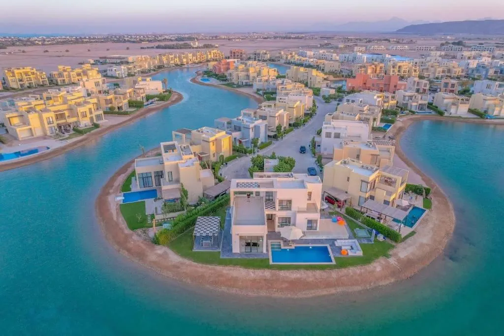 Image of 4BR Villa with Private Pool Tawila Lagoon El Gouna