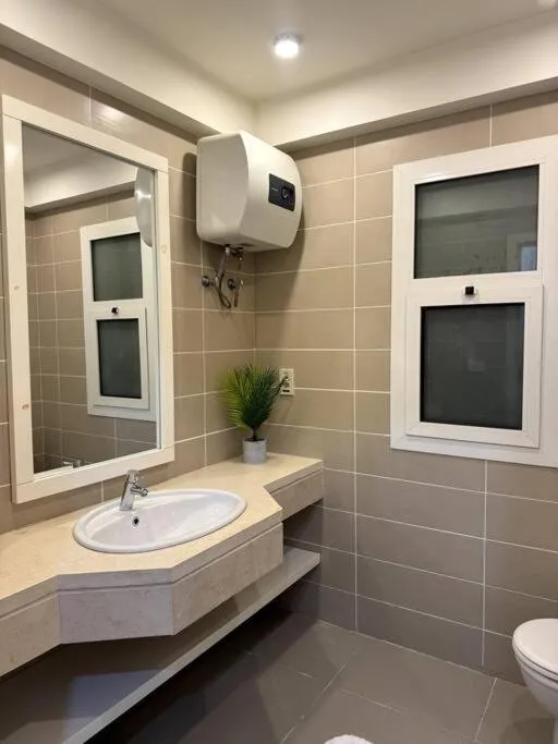 Image 3 of Abutig Marina Joubal 2 Bedroom Lagoon