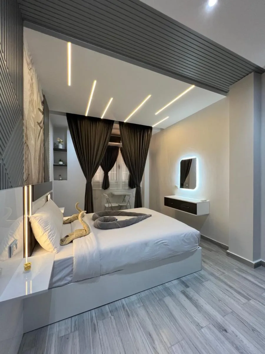 Image 5 of BS Lodging 8- Next to Dream Beach