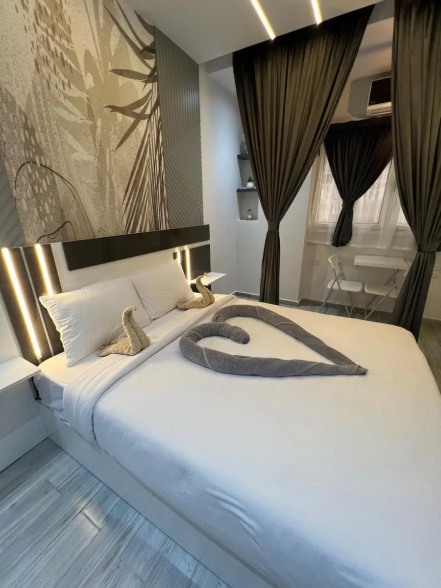 Image 4 of BS Lodging 8- Next to Dream Beach