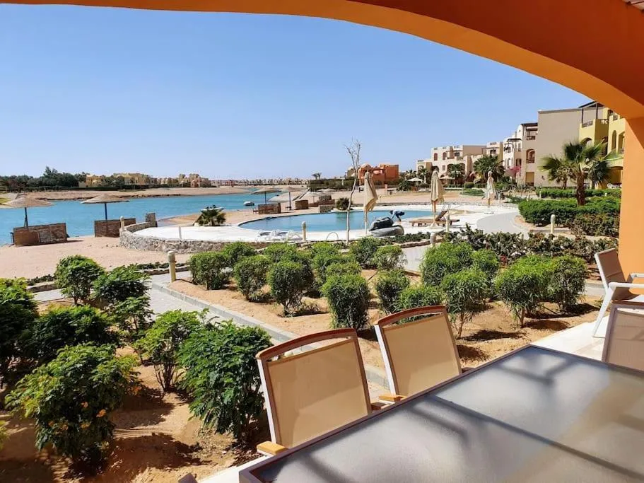 Image 2 of Brand New Waterfront Sabina Ground Floor Home