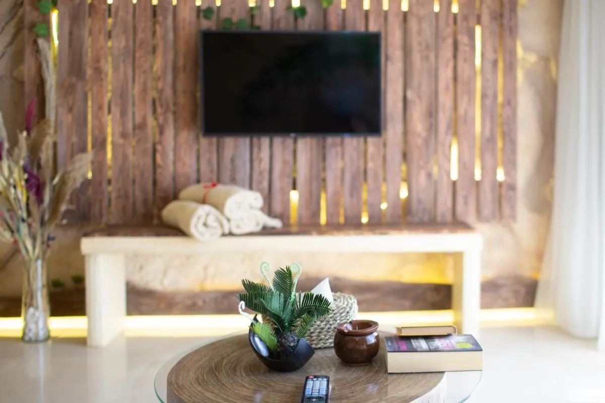 Image 6 of Caves Beach Resort Adults Only