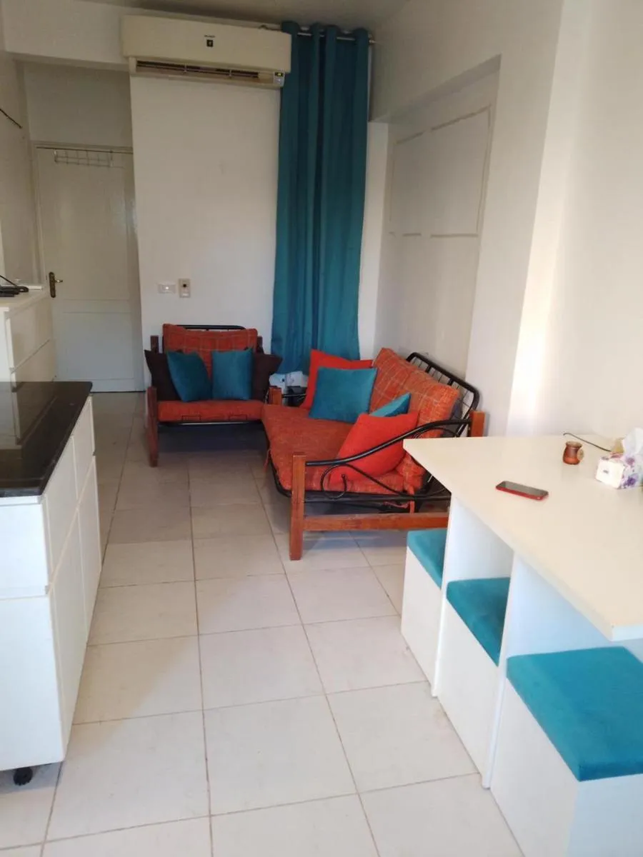 Image 3 of Cosy flat with patio in Makadi Heights