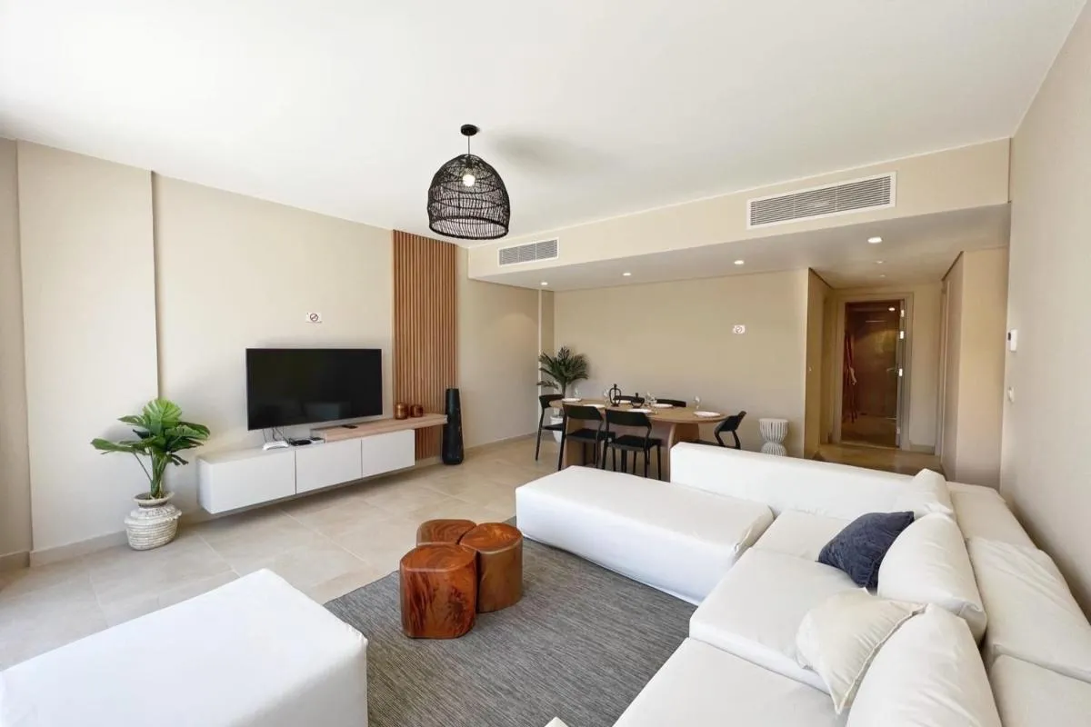 Image 2 of Flawless & Flattering 2 BDR Mangroovy Free Pool & Beach Access