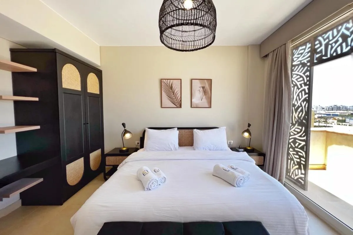 Image 1 of Flawless & Flattering 2 BDR Mangroovy Free Pool & Beach Access