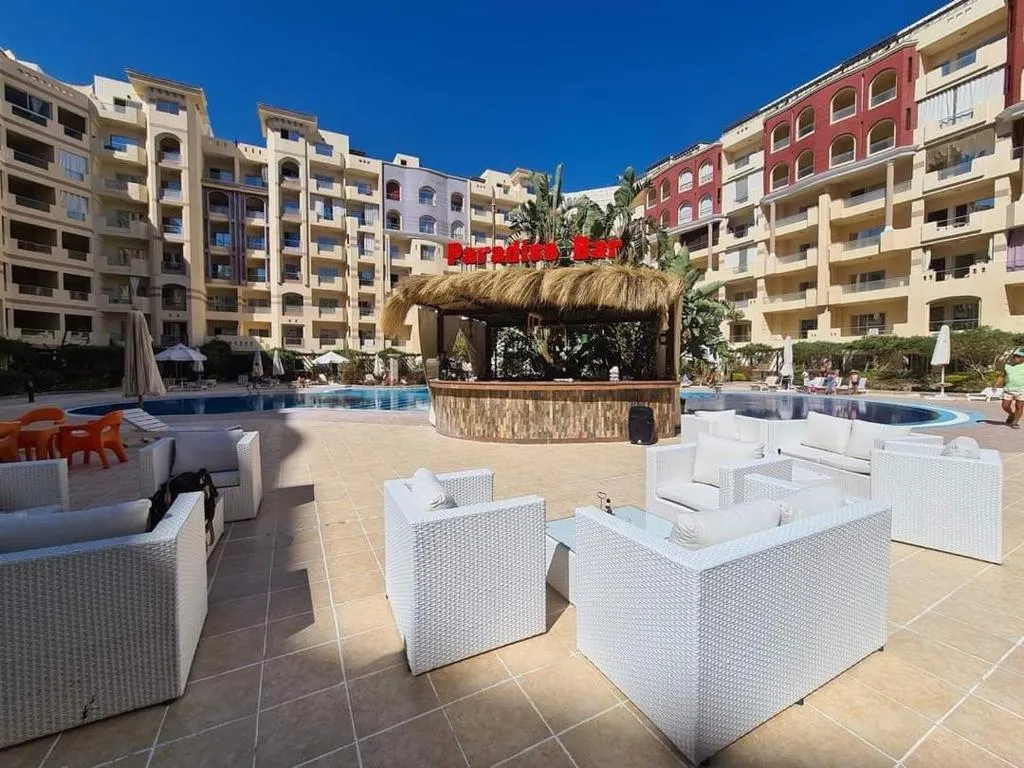 Image of Florenza khamsin compound unit g4