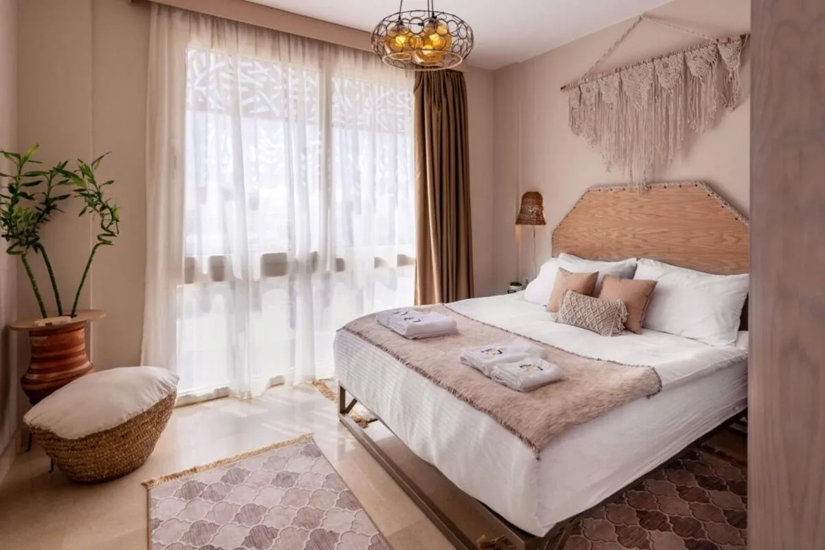 Image 6 of Gleaming 1 BR Apt Mangroovy w Pool & Beach Access