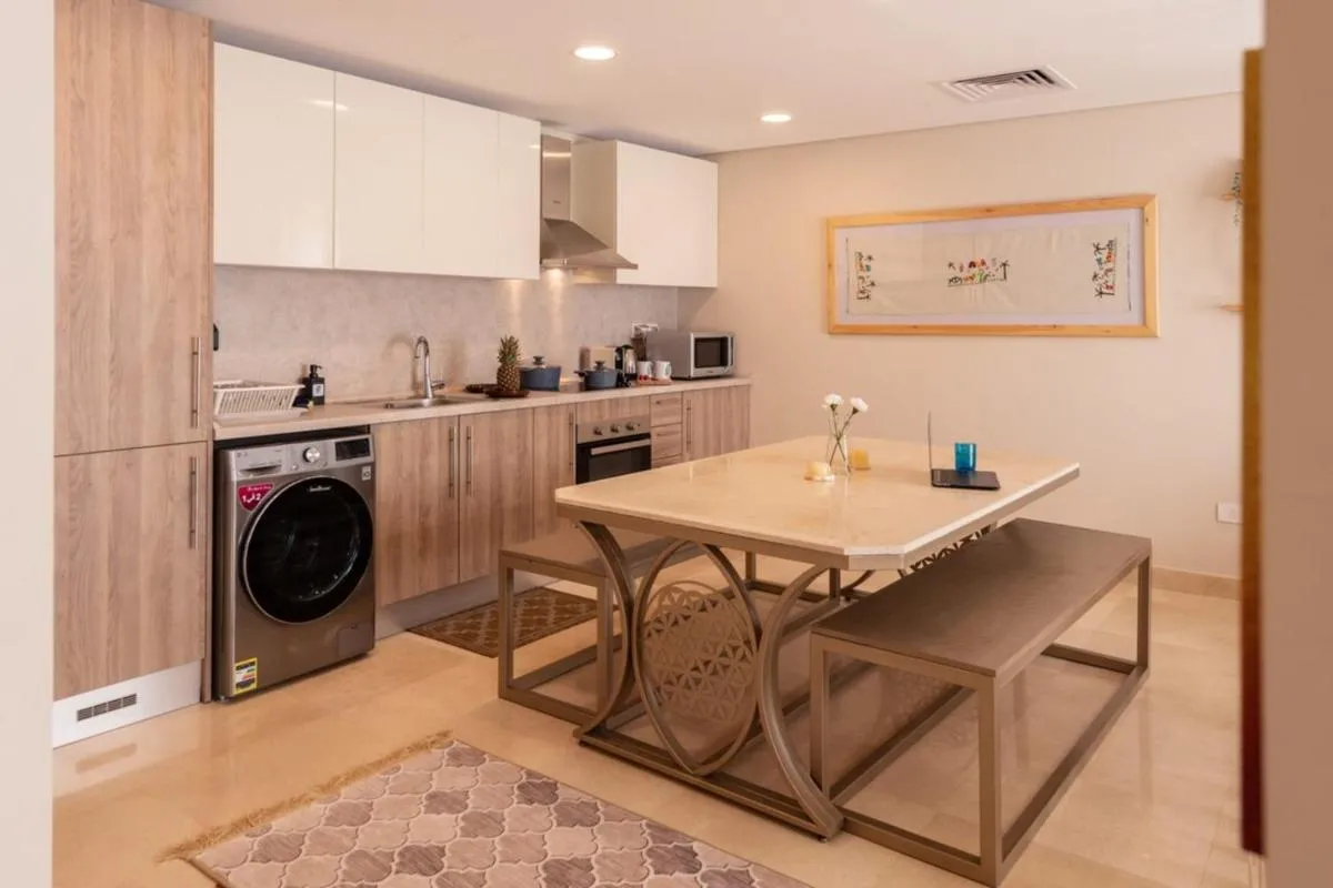 Image 2 of Gleaming 1 BR Apt Mangroovy w Pool & Beach Access