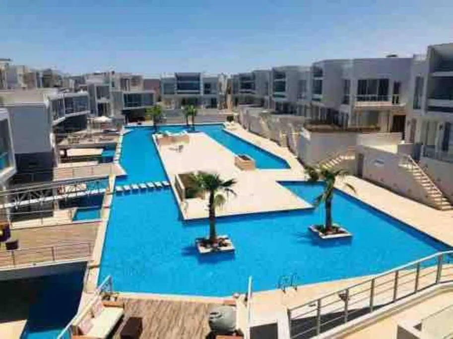 Image 1 of Gouna Pool view with rooftop living & BBQ grill