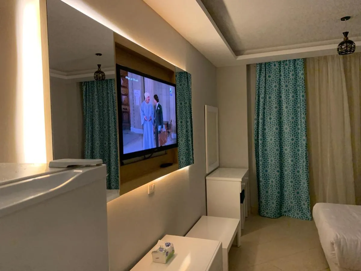 Image 2 of Gravity Hotel Hurghada Sea View room for rent