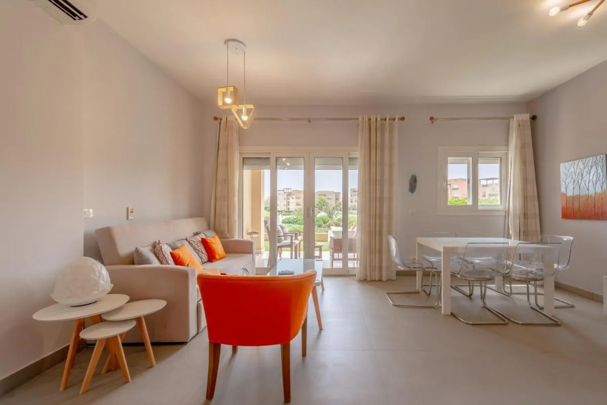 Image 4 of Ground Floor 2BR in Waterside, El Gouna. Lagoon & Pool