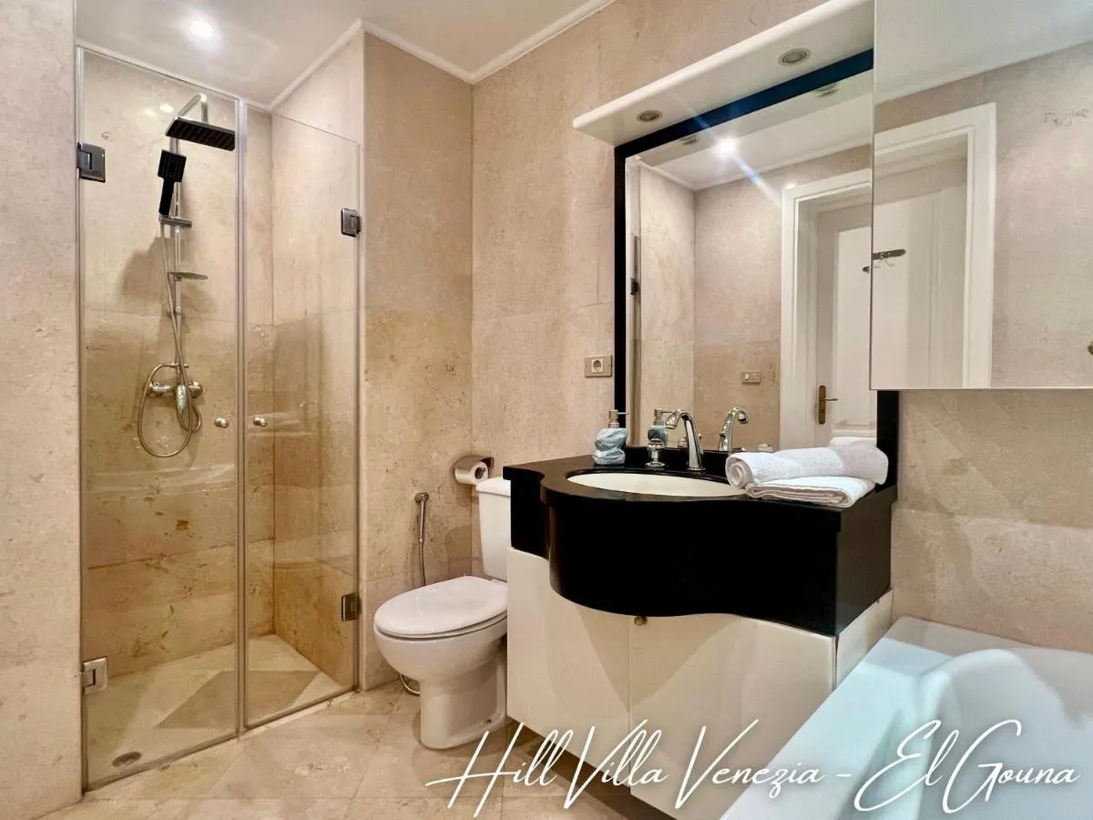 Image 2 of Hill Villa Venezia El Gouna: pool, beach & WiFi