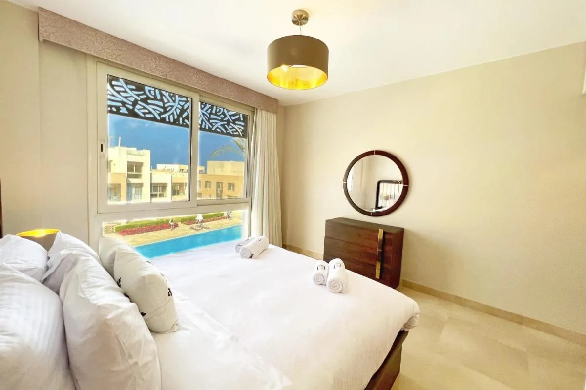 Image 6 of Homestyle 3BR Penthouse Pool & Beach View