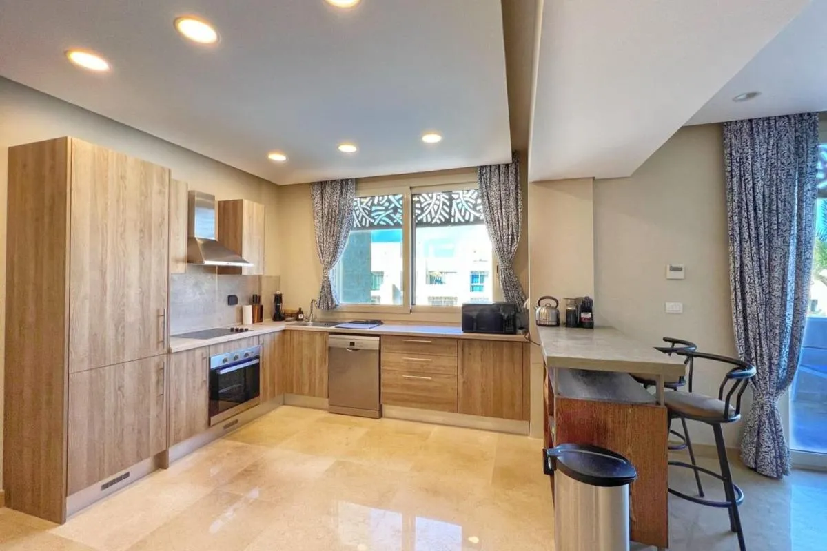 Image 4 of Homestyle 3BR Penthouse Pool & Beach View