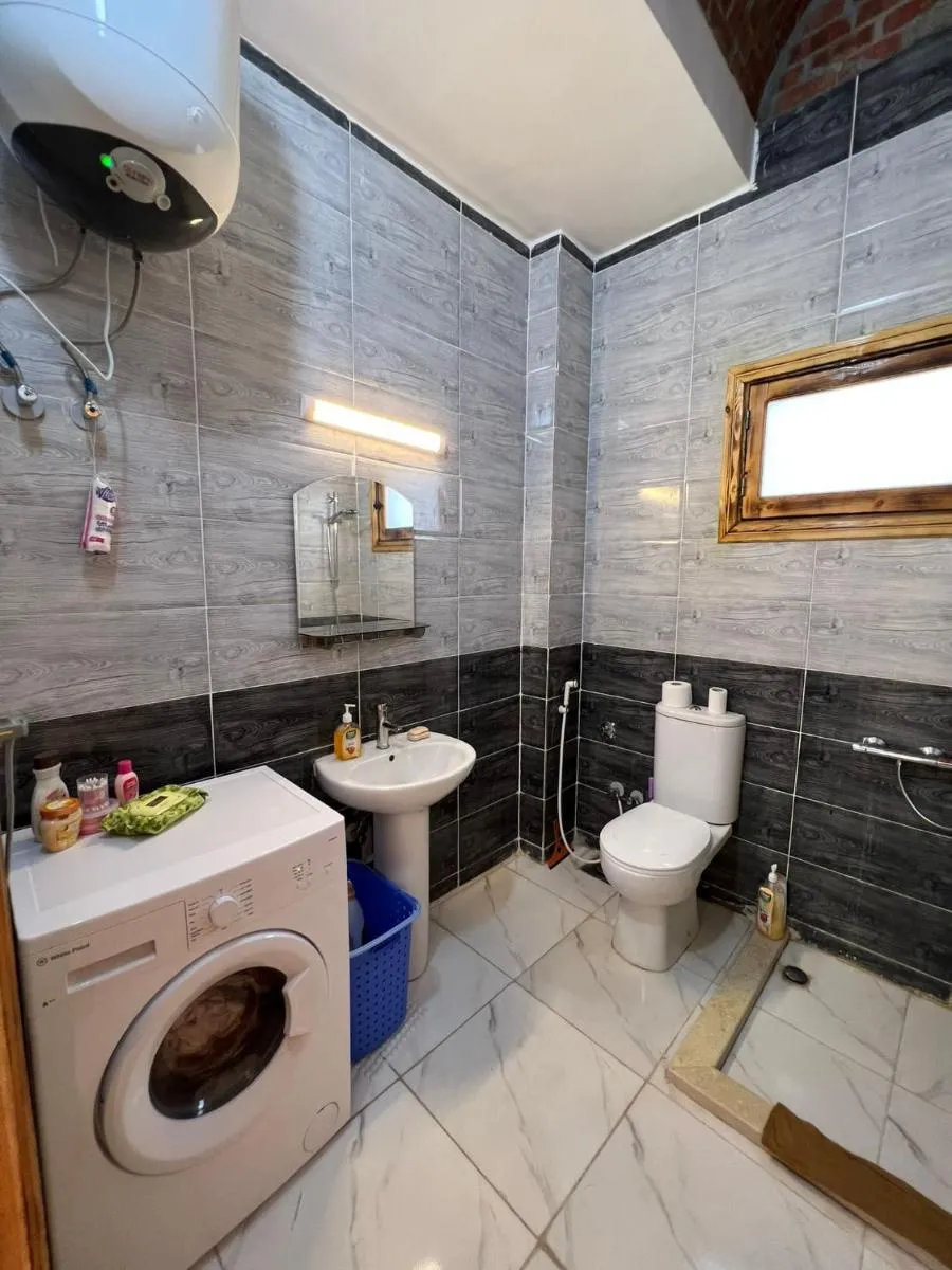 Image 4 of Immaculate 3-Bed Apartment sea view