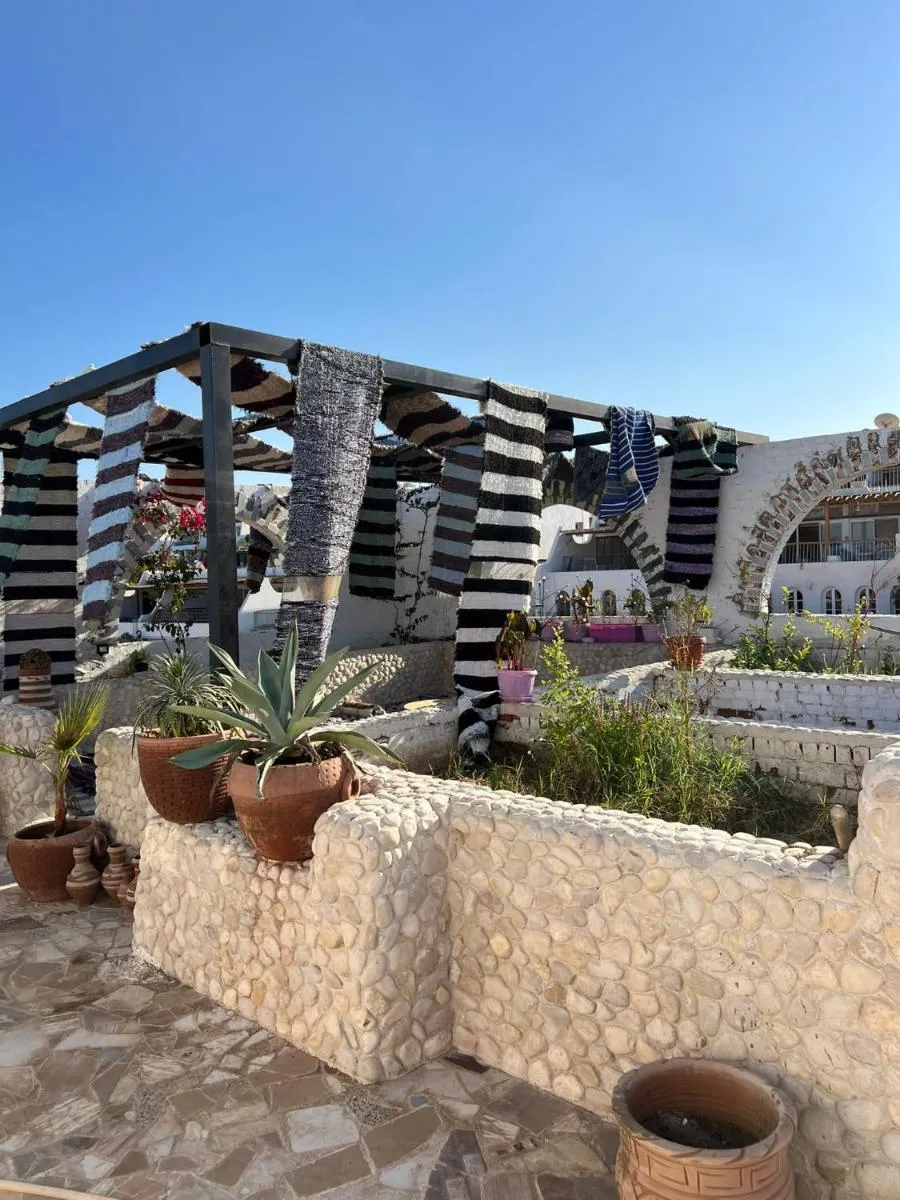 Image 5 of Immaculate 3-Bed Apartment sea view