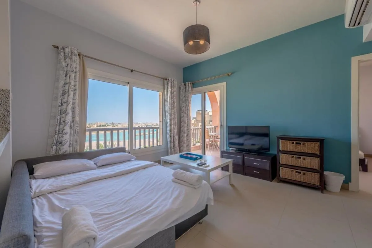 Image 1 of Lagoon View 1BR Apartment in Waterside El Gouna