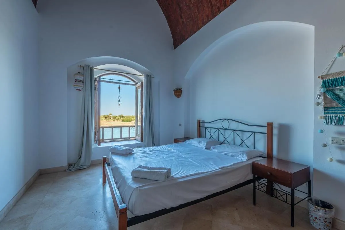 Image 1 of Lagoon view 1-bedroom apartment in West Golf El Gouna