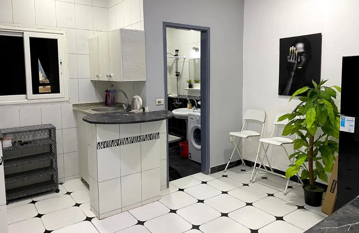 Image 2 of Lima Modern. Sea View. Strong Wi Fi. Sheraton Road