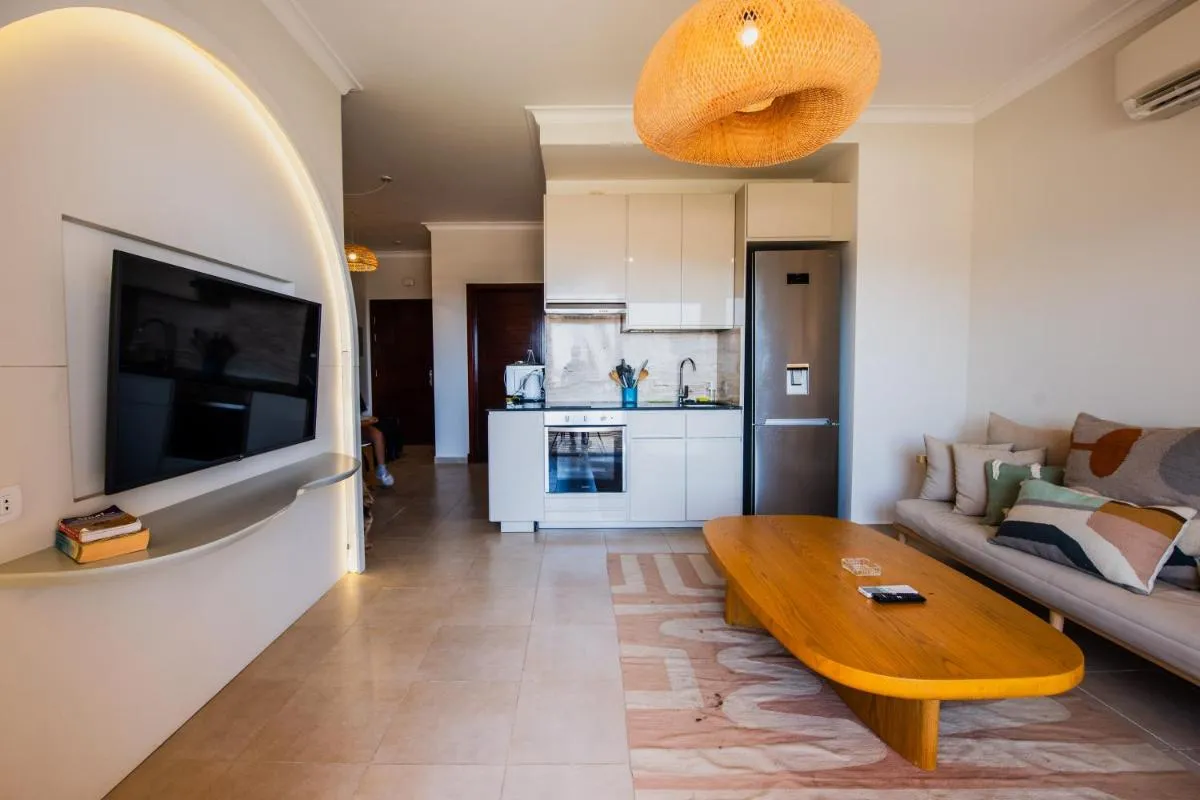 Image 5 of Luxury One Bedroom Apartment with Sea view in SomaBay