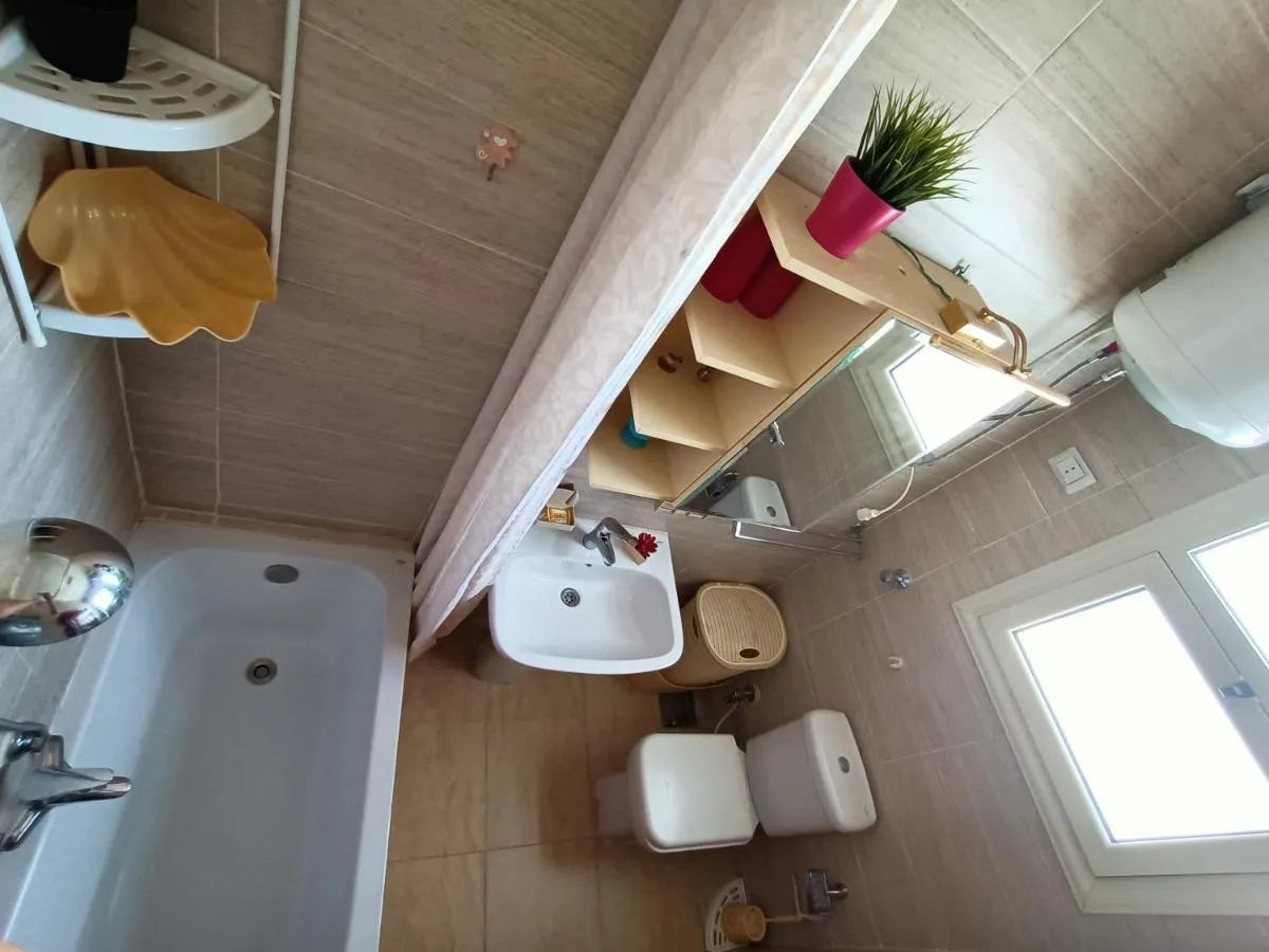 Image 2 of MOON – Apartment with swimming pool and BBQ terrace in CENTER CITY HRG