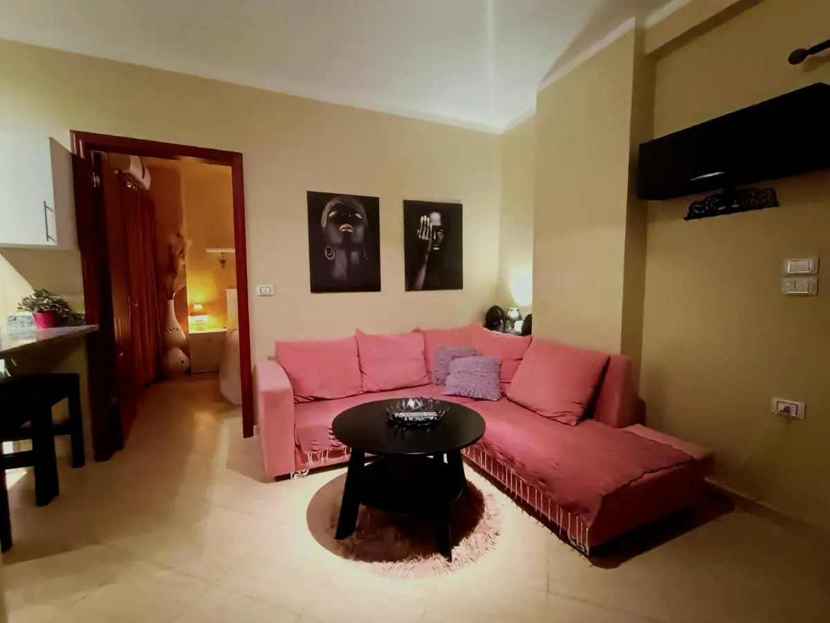 Image 6 of MOON – Apartment with swimming pool and BBQ terrace in CENTER CITY HRG