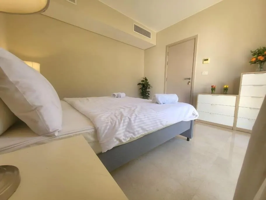 Image 1 of Mangroovy- 1BR Sparkling Condo