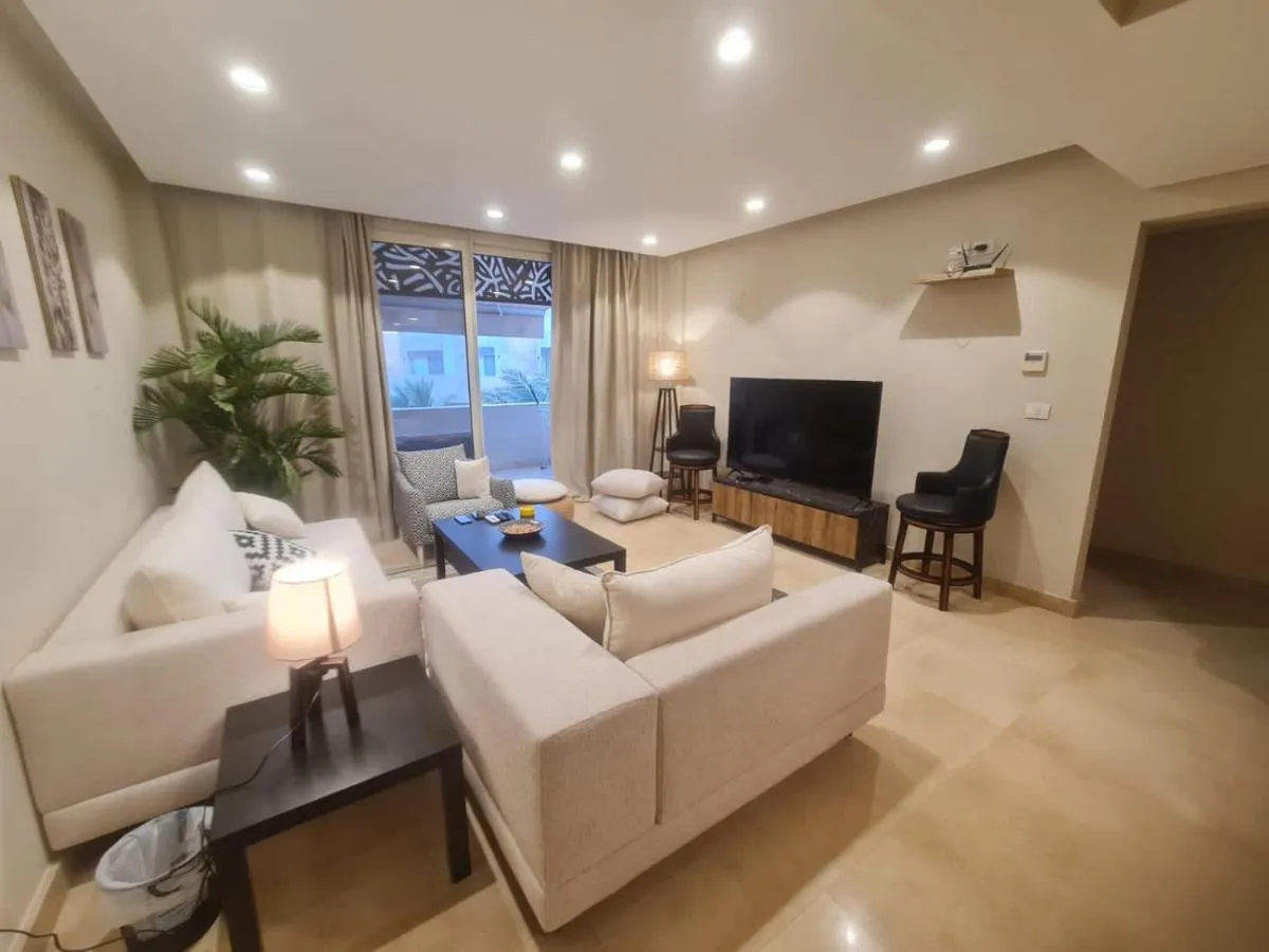 Image 2 of Mangroovy Spectacular 2 Master BDR w Private Rooftop & Beach Access – El Gouna