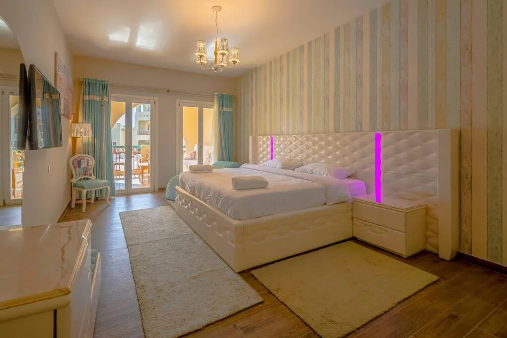 Image of Marina Mosaique 1 BR Apartment with Pool view