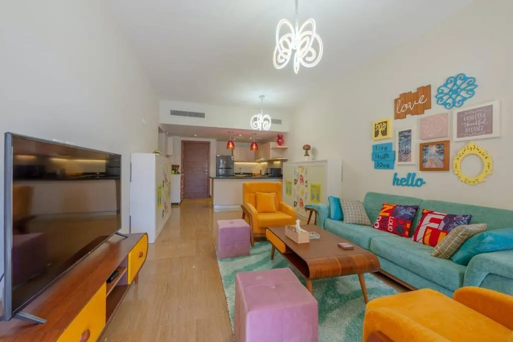 Image 5 of Marina Mosaique 1 BR Apartment with Pool view