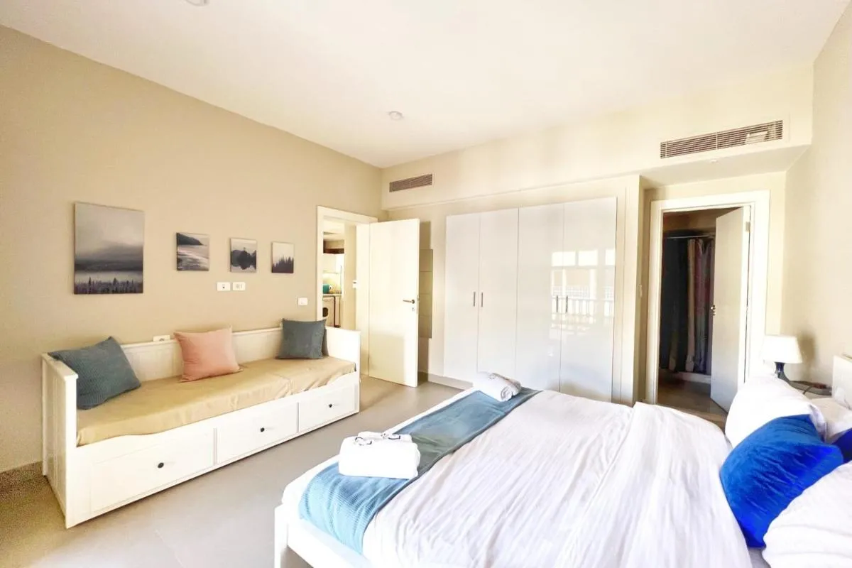 Image 5 of Minimal & Central 1BDR Apt Abu Tig Marina