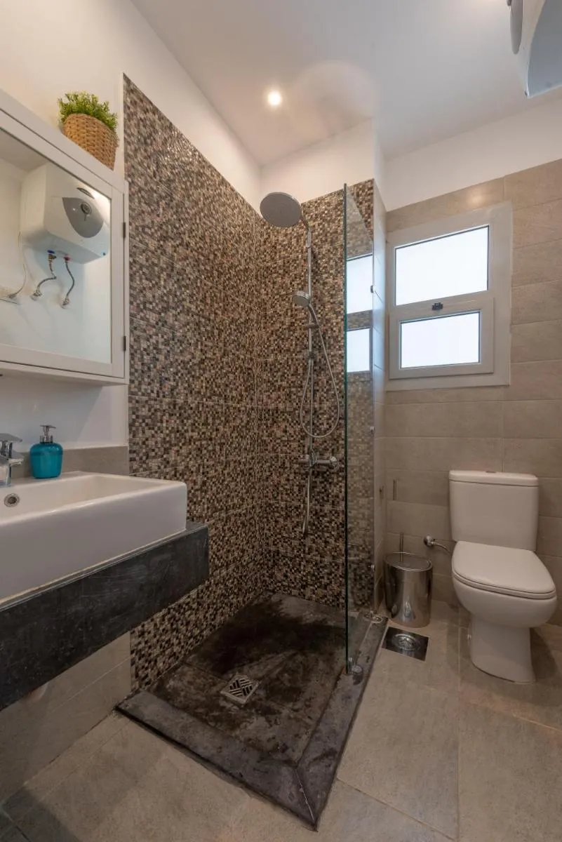 Image 3 of Modern 1-Bedroom Apartment in Sholan, El Gouna. Pool View