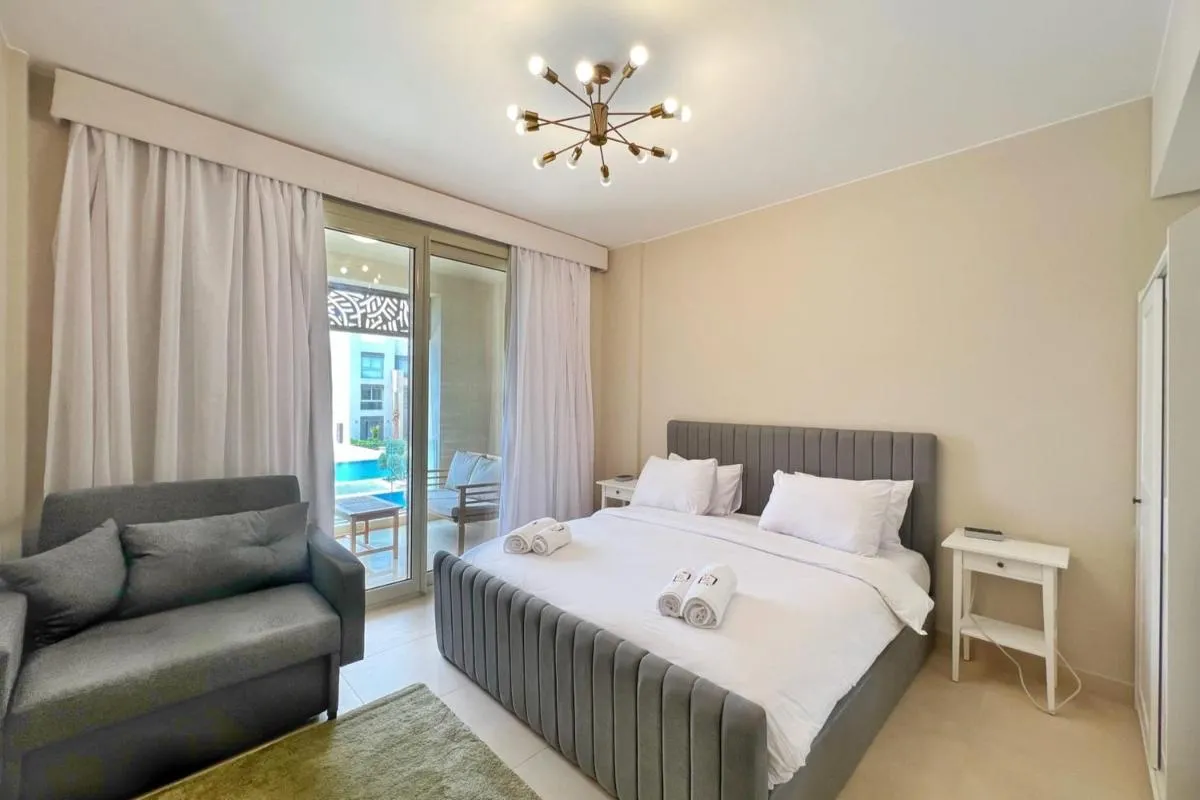 Image 2 of Modern & Mellow 1 BDR Mangroovy Free Beach & Pool Access