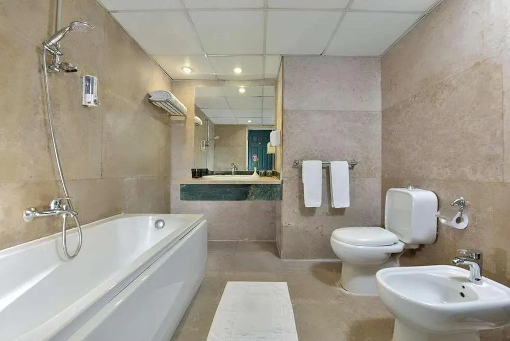 Image 4 of Moreno Horizon Spa and Resort