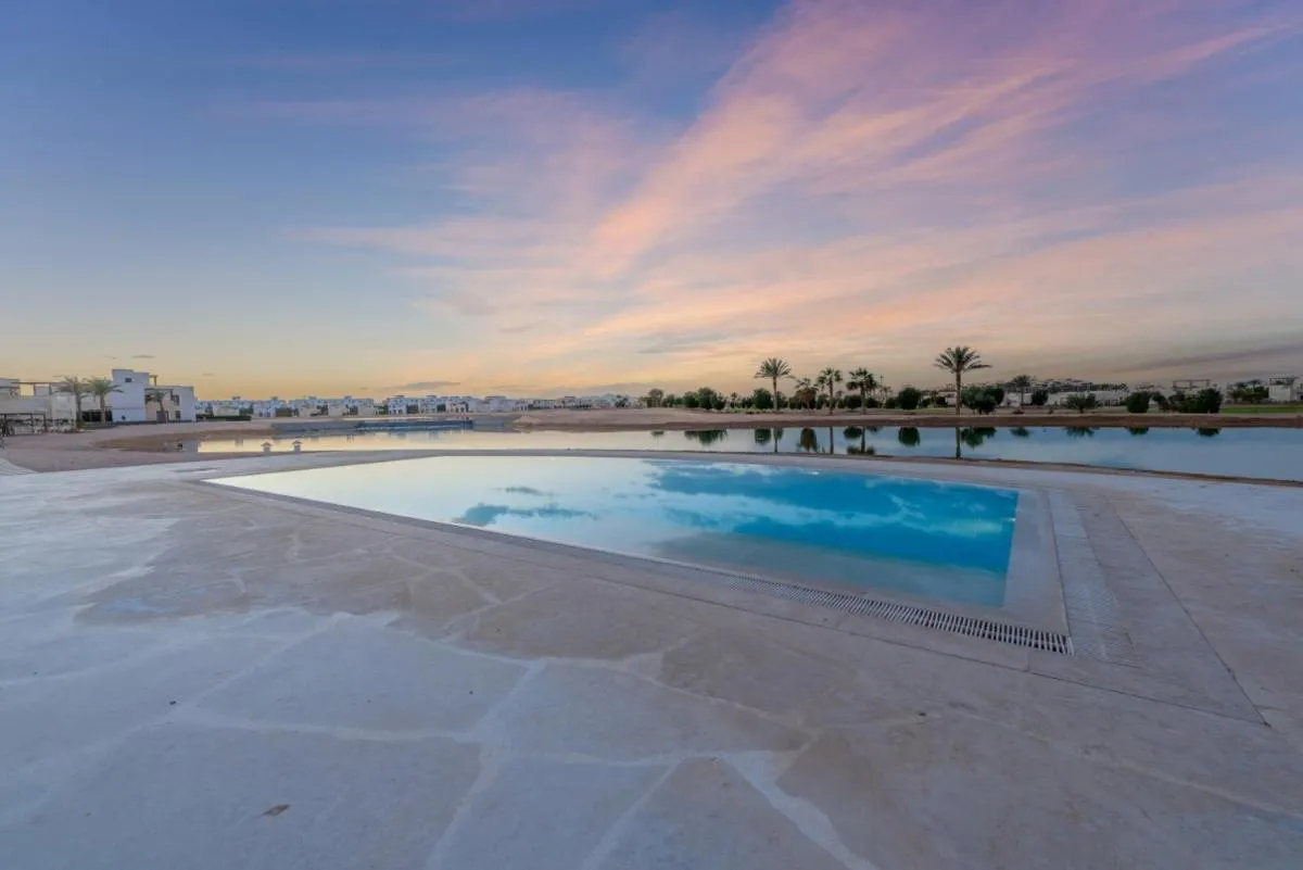 Image 2 of NEW! Gouna, Cyan Cozy 3BR Townhouse Lagoon & Pool