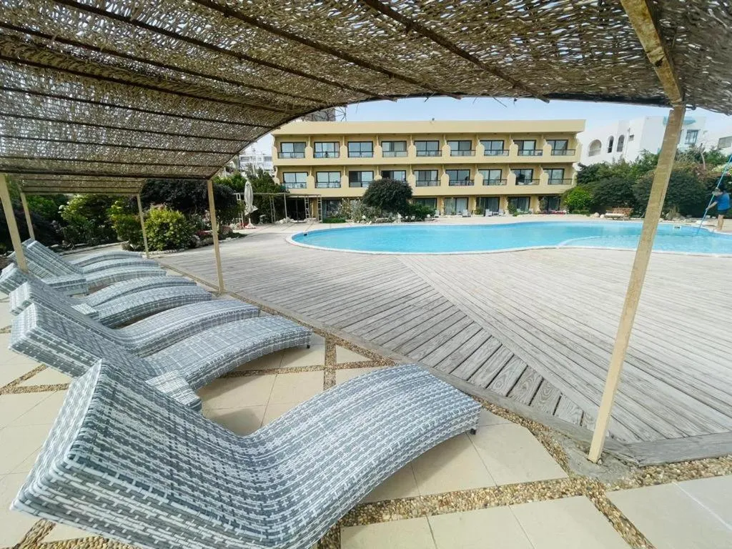 Image 2 of Navy Chalet 108