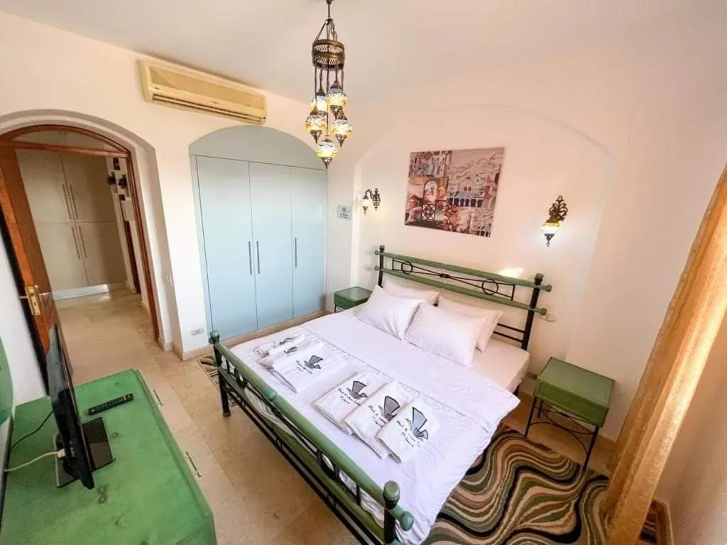 Image 6 of Nubian Lagoon