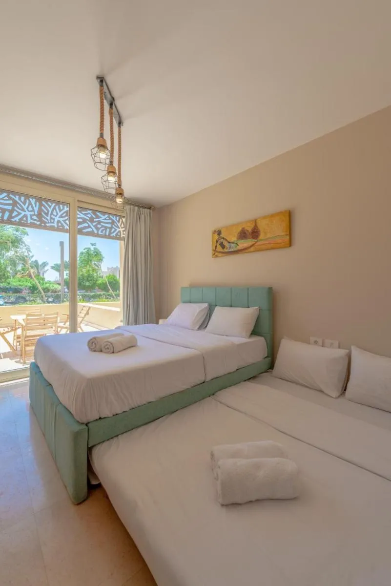 Image 3 of One Bedroom Apartment Ground Floor in Mangroovy