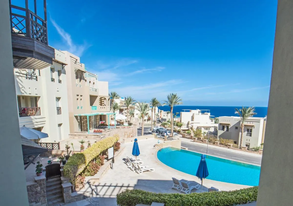 Image 1 of Outstanding Red Sea View-Brand New Azzurra Apartments