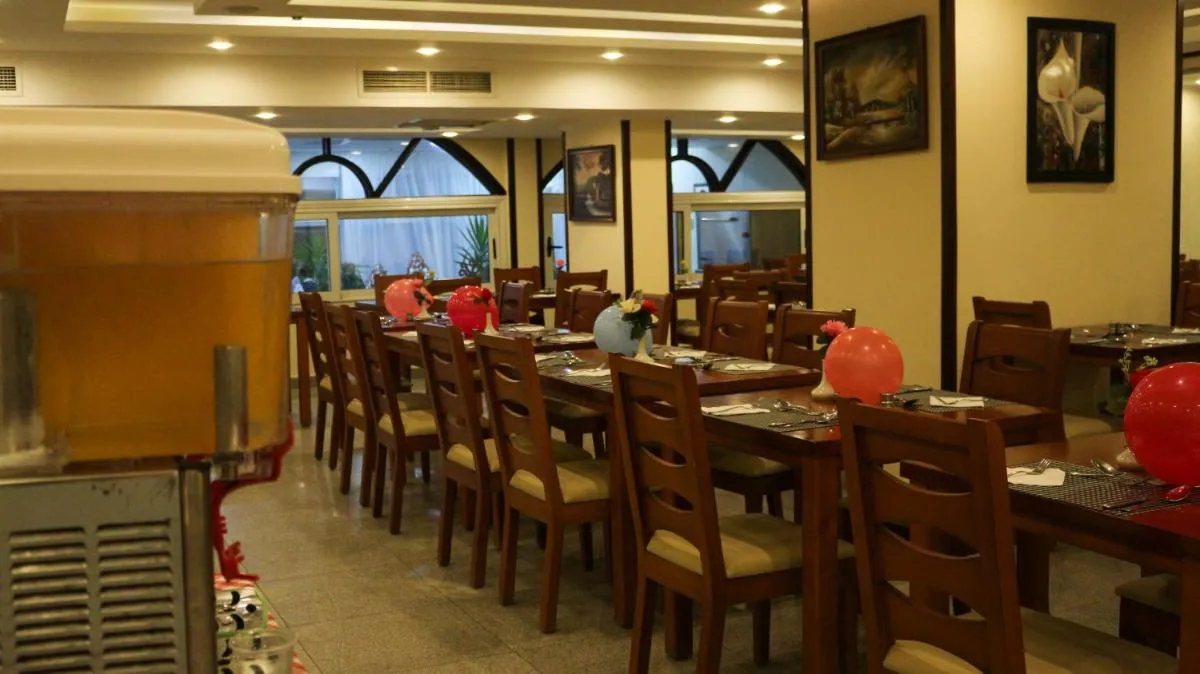 Image 6 of Palm Inn Suites Hotel