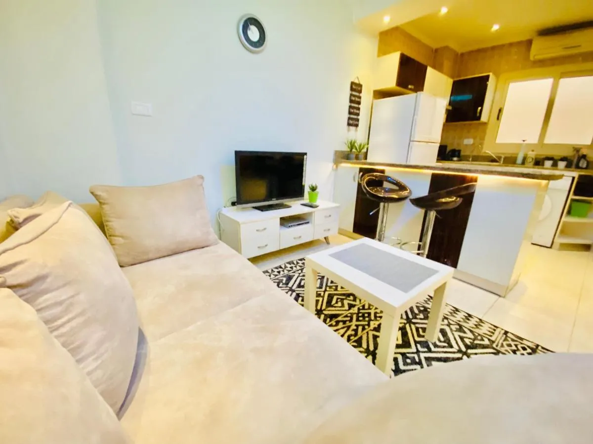 Image 1 of Panda Grey with balcony Hurghada center