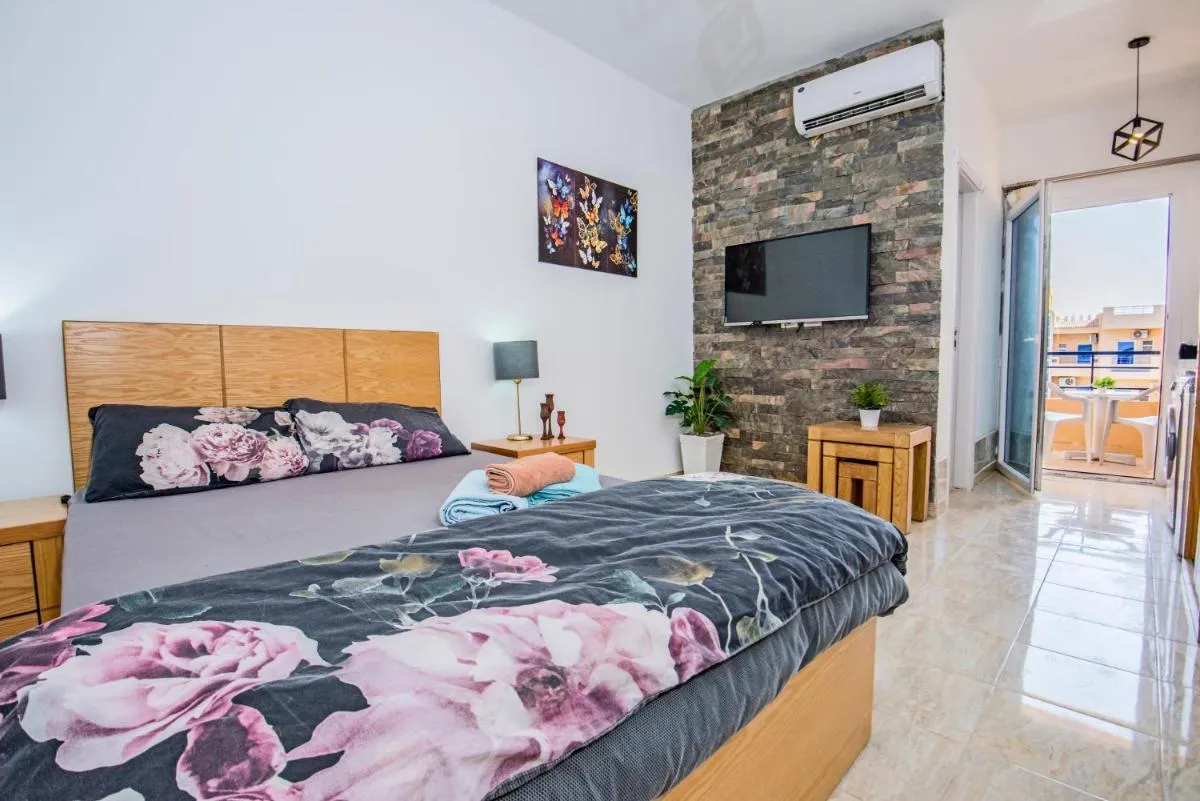 Image 1 of Pool View Near El Gouna With Top Floor Balcony & Kitchen – 2 x Large Pools – European Standards – Tiba Resort C34