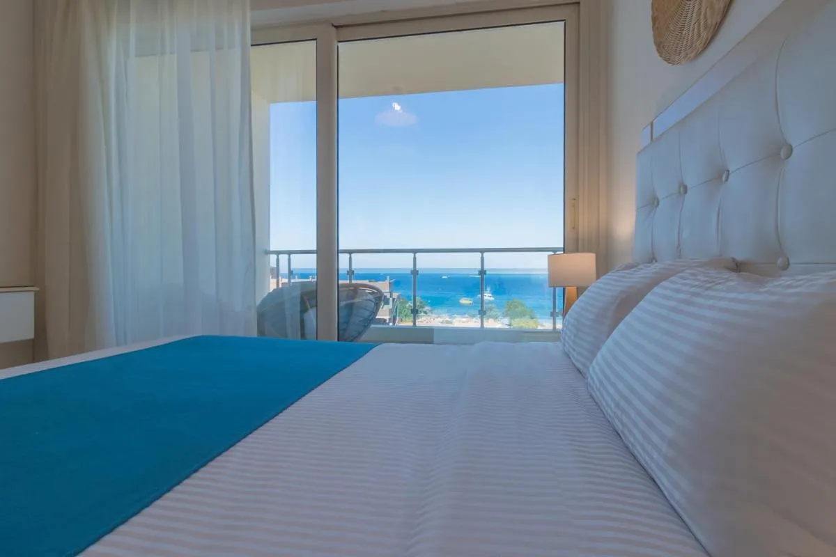 Image 1 of Redcon Suites