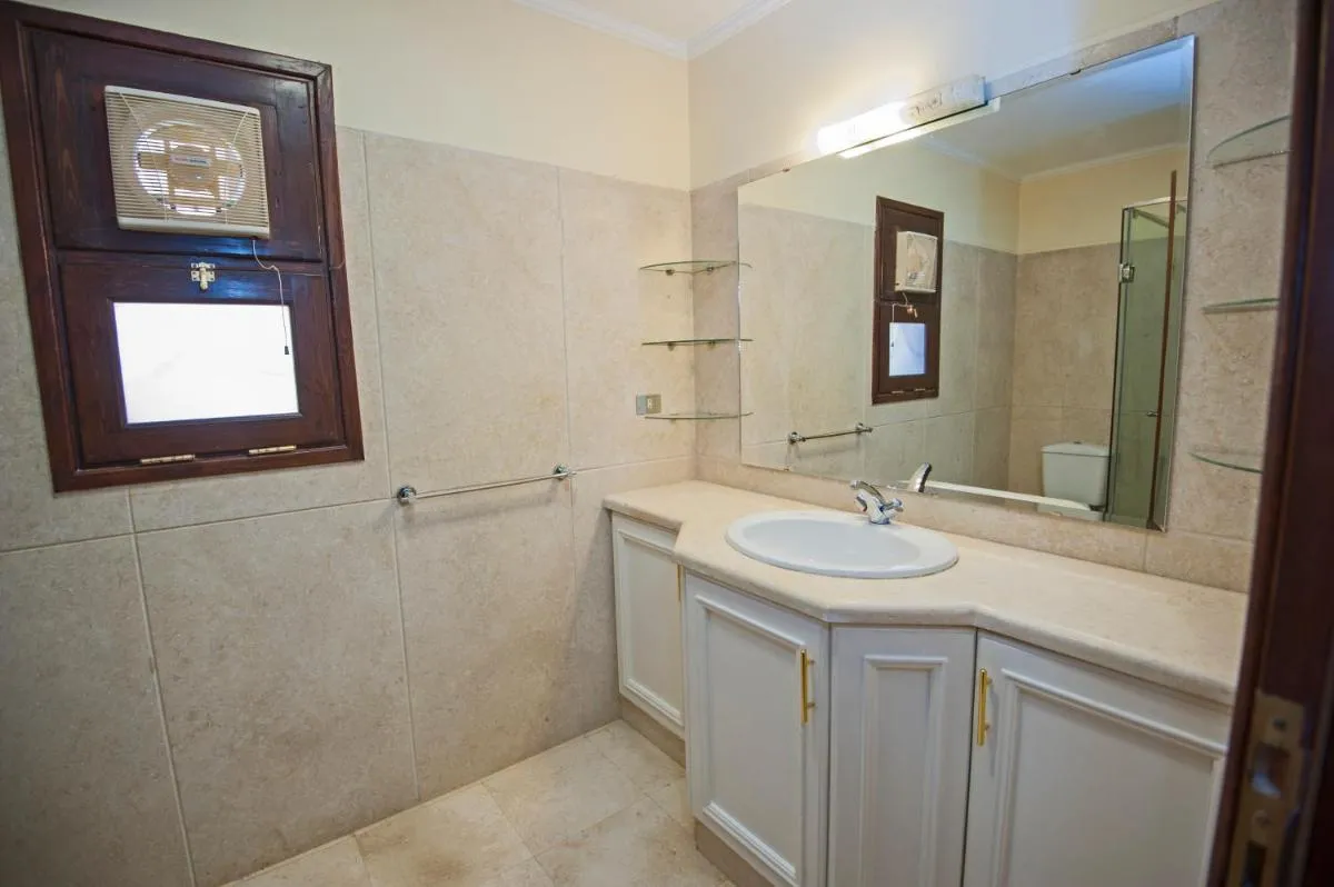 Image 2 of Rent El Gouna Lagoon Villa HEATED Private Pool BBQ