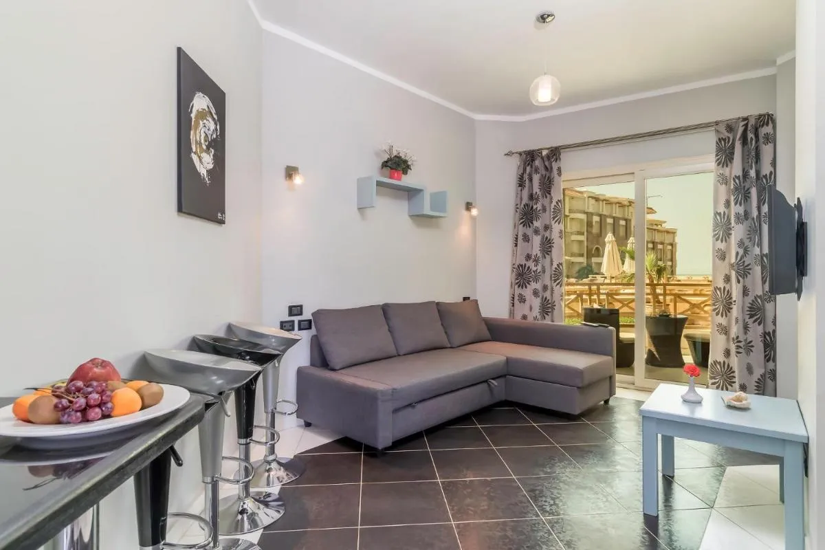 Image 2 of Royal Beach Serviced Apartments