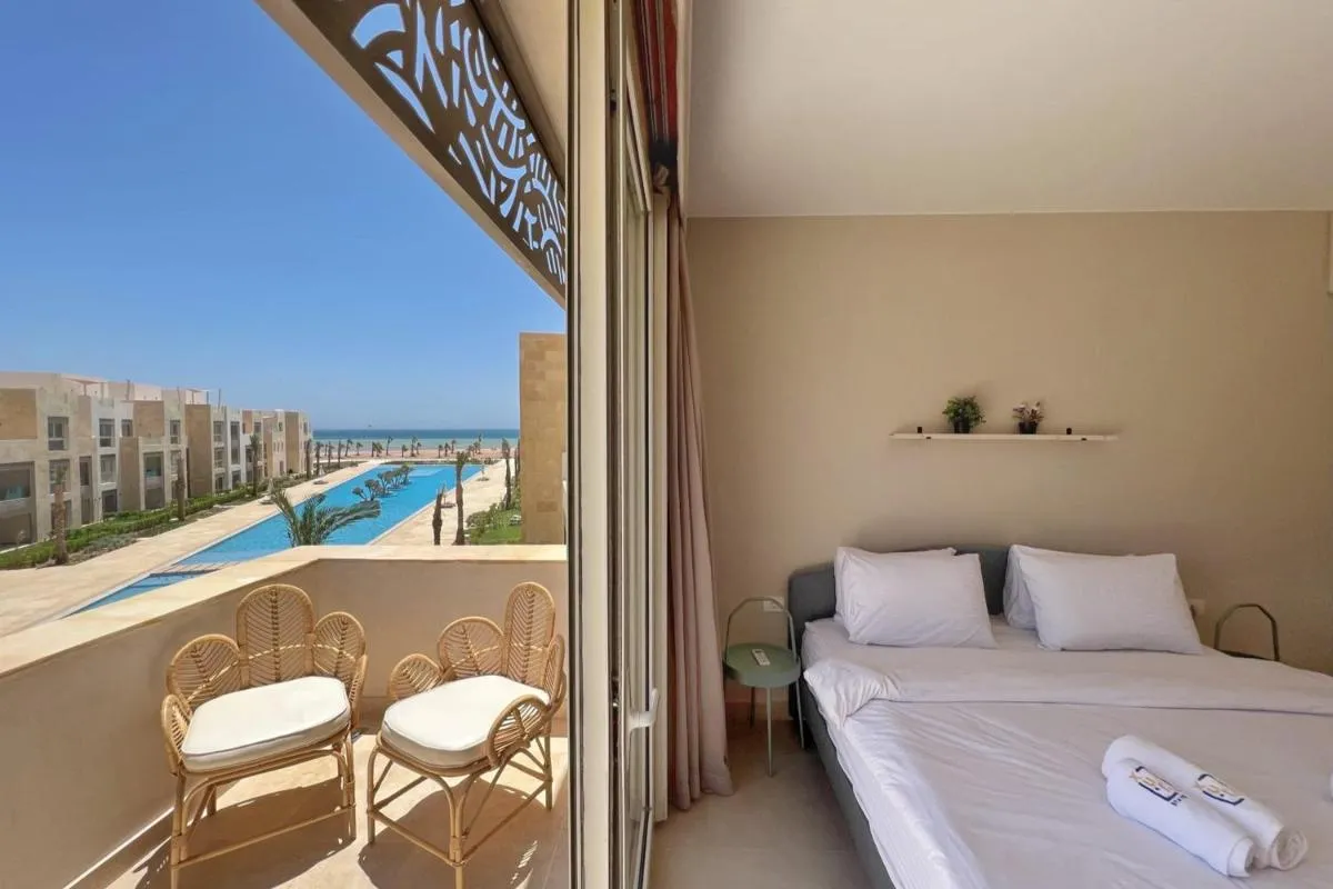 Image 3 of Seascape 1 BDR Mangroovy Pool & Sea View