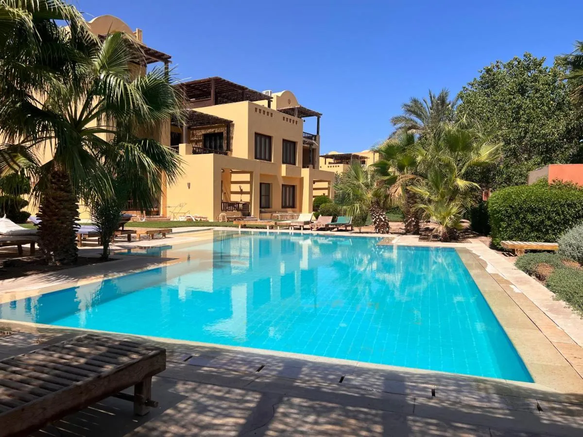 Image 2 of South marina apartment MS10 Wi-Fi available