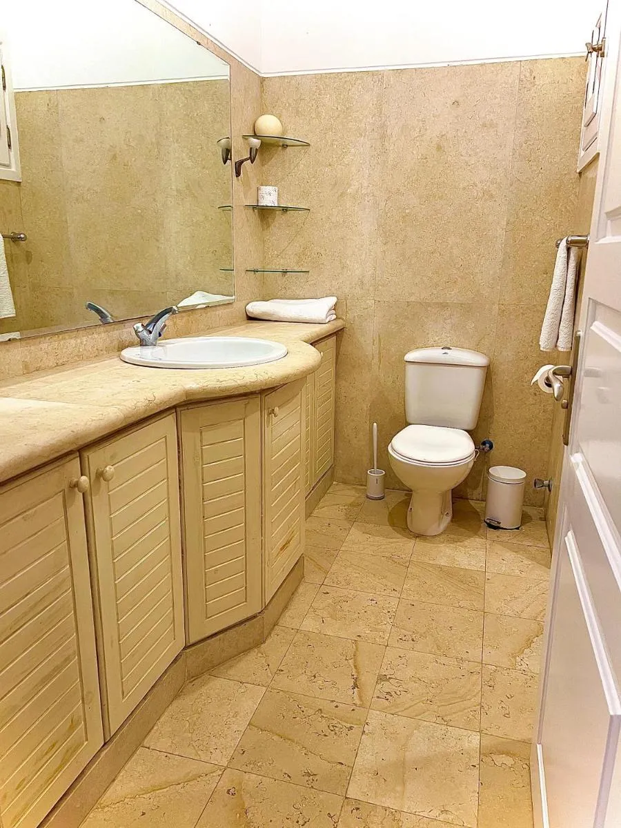 Image 3 of South marina apartment MS10 Wi-Fi available