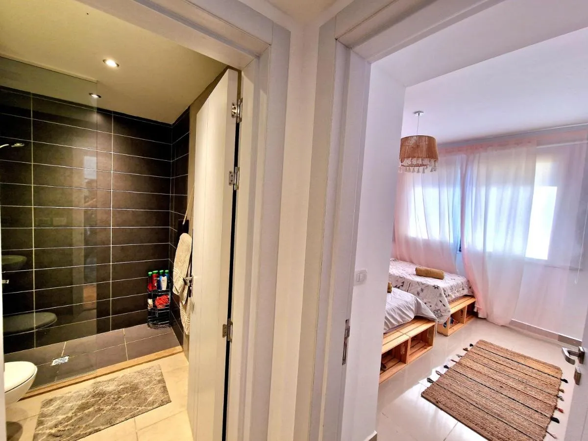 Image 2 of Spacious and stylish 2 BR unit in El Gouna