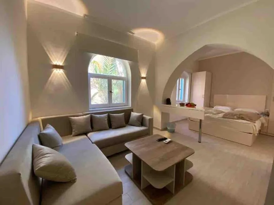 Image 2 of Stay in the center of Elgouna